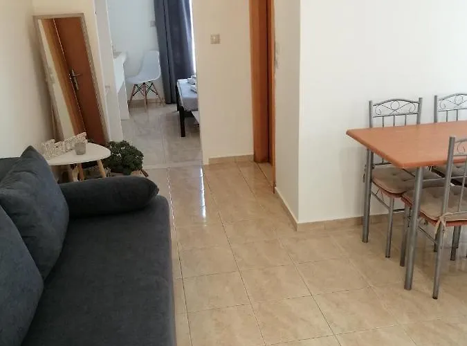 Oasis Livadia (Tilos)